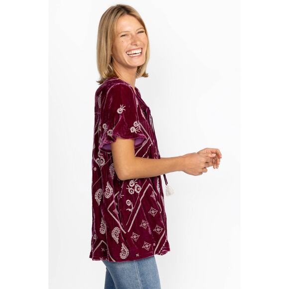 New Johnny Was Devi Velvet Flutter Weekend Blouse Red Embroidered Tassel Sz L - Picture 4 of 12